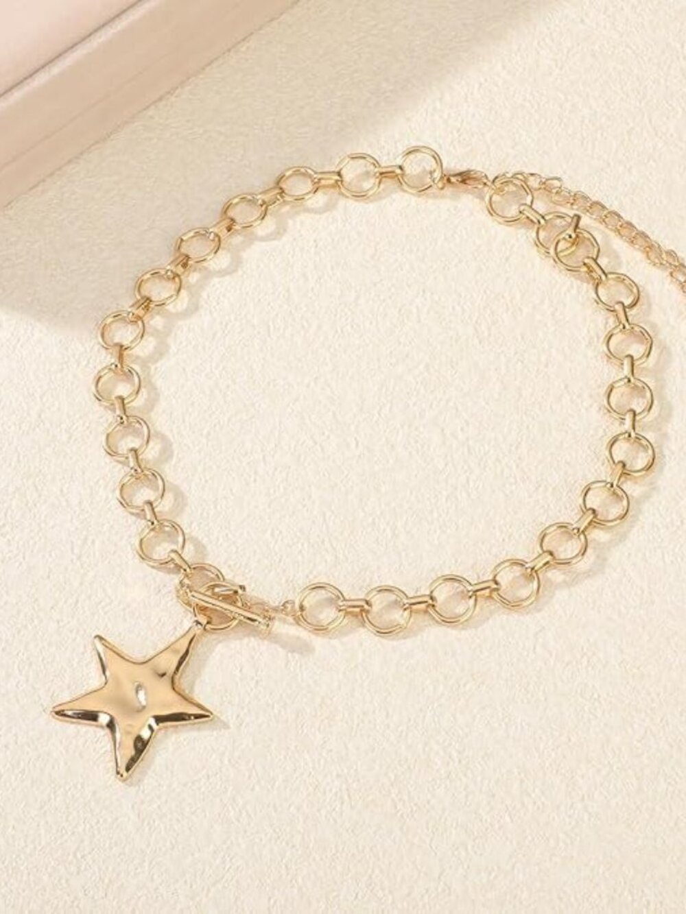 Chunky Star Necklace for Women Trendy Big Statement Necklace Large Star Pendant - Picture 5 of 7